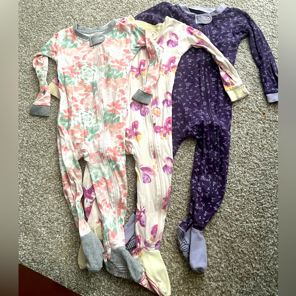 Burt’s Bees Baby Zip-up Pajamas